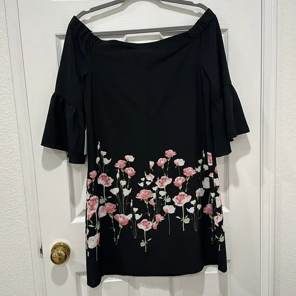 Cece Black Off Shoulder Black & Floral Dress - Picture 3 of 7